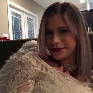 Meet your Posher, Carelix